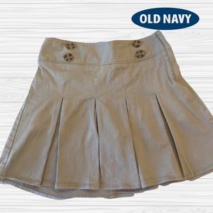 Old Navy Uniform Skort Khaki Girls size 6/7 Small